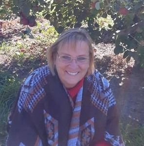 Meet your Posher, Sandra